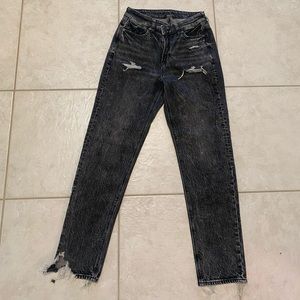 American Eagle crossover highest waist mom jean